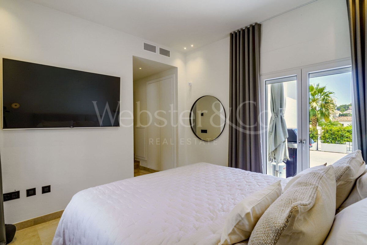 Villa Raffinato - Refined Home in Nueva Andalucia