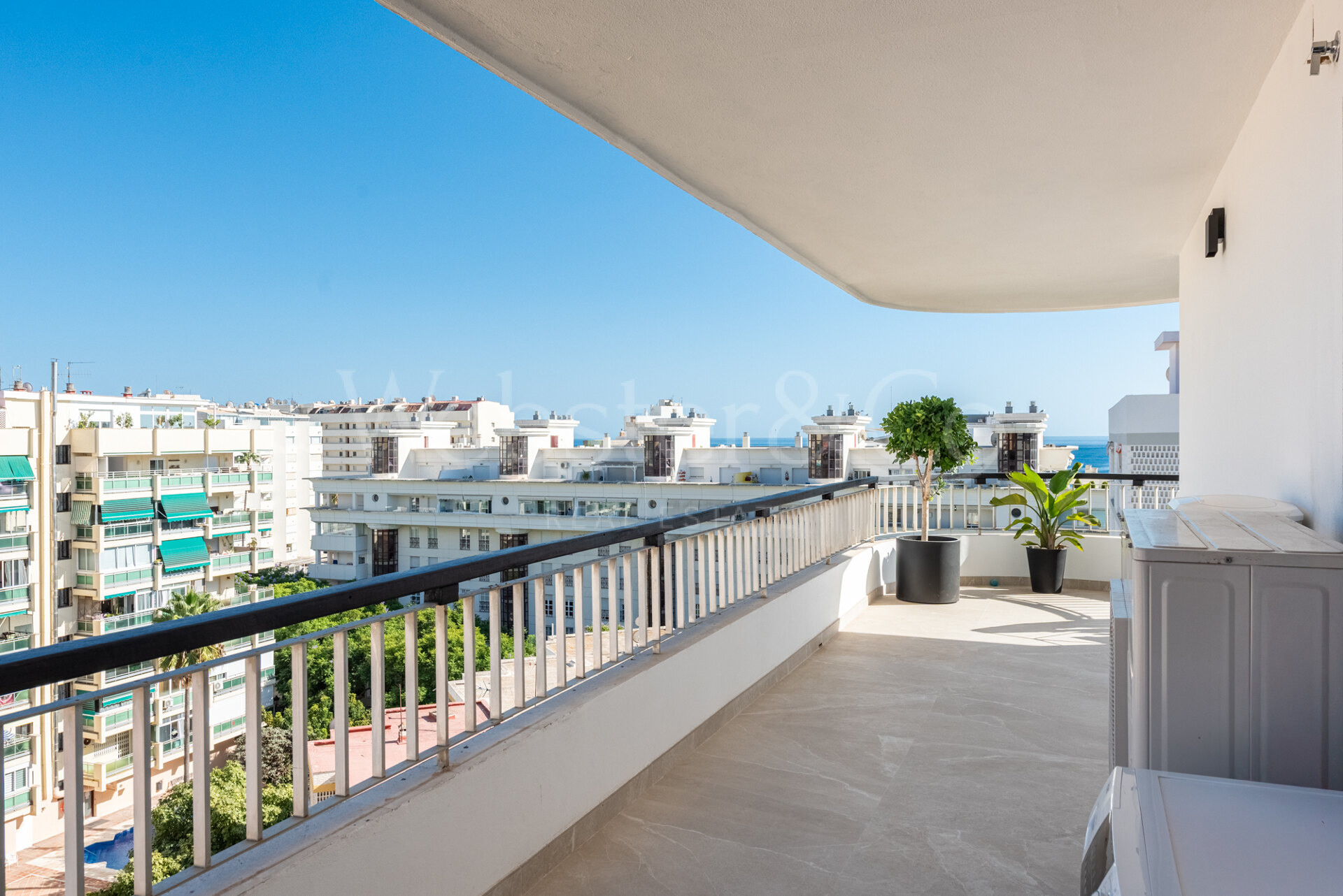 Penthouse Marítimo - Refurbished Home in Marbella