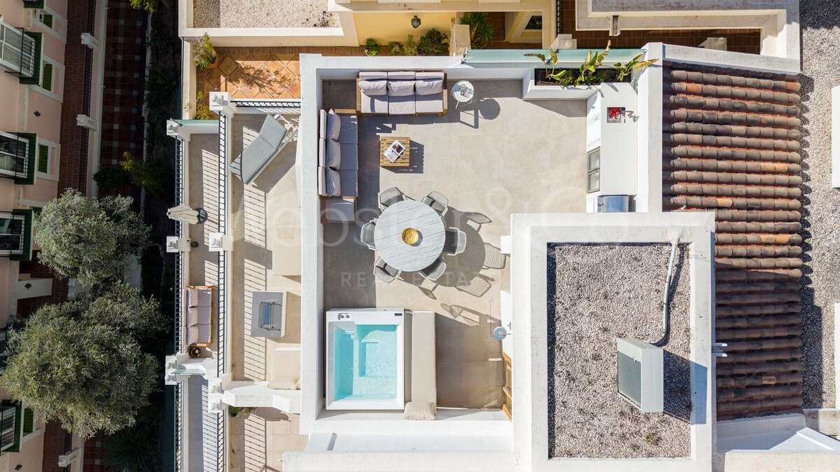 Townhouse Geranium - Renovated Luxury in Aloha