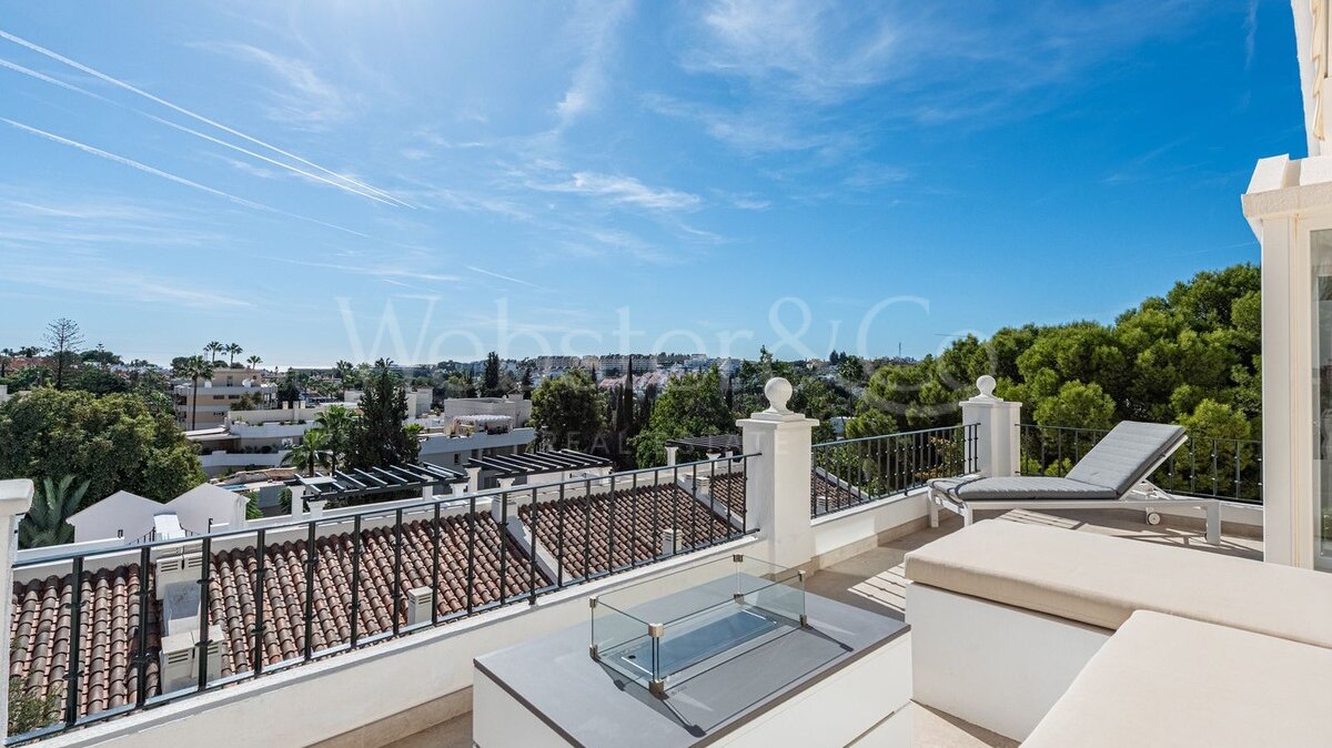 Townhouse Geranium - Renovated Luxury in Aloha