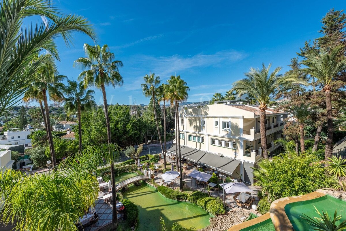 Townhouse Geranium - Renovated Luxury in Aloha