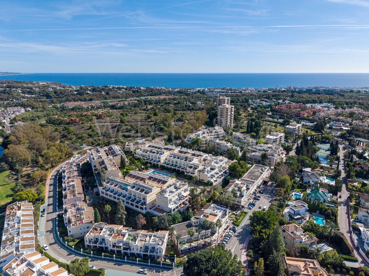 Townhouse Geranium - Renovated Luxury in Aloha