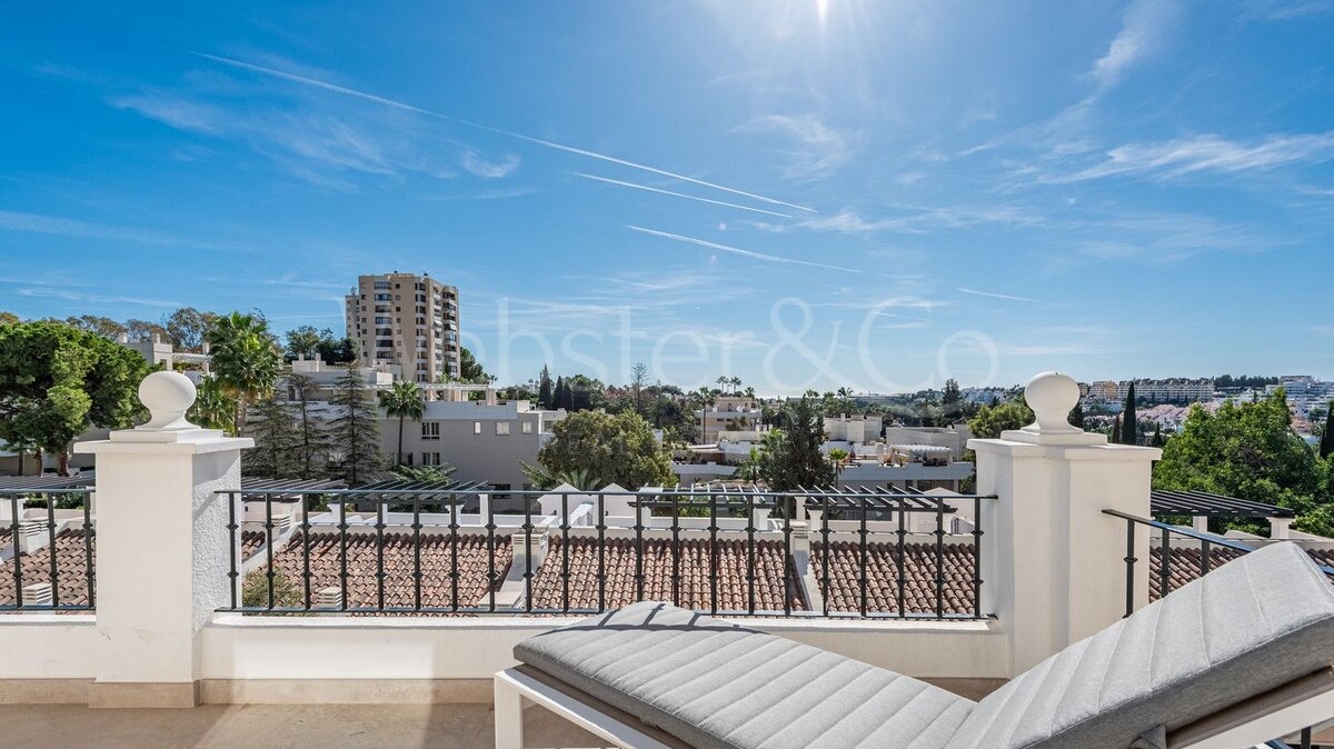 Townhouse Geranium - Renovated Luxury in Aloha