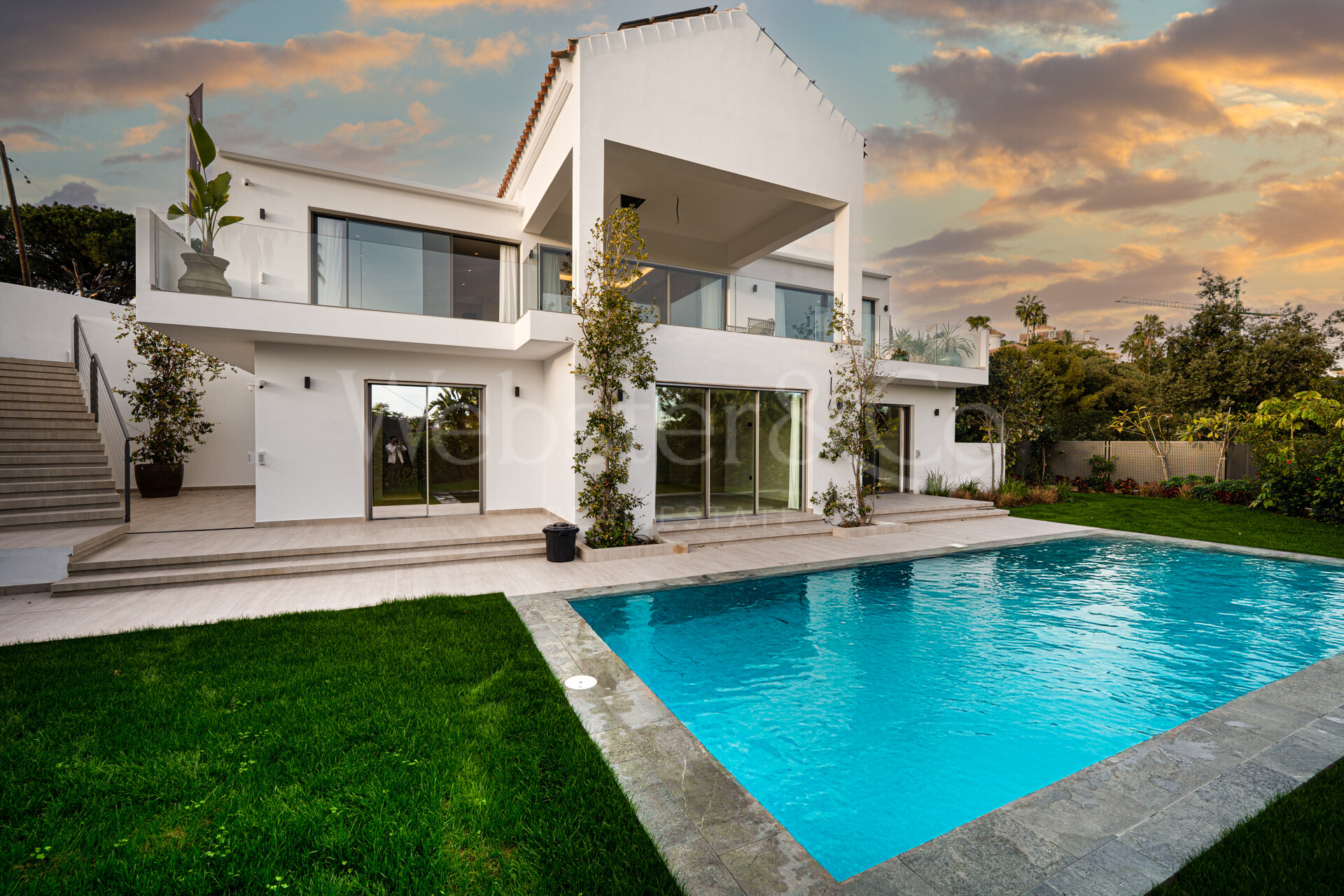 Villa Caluna - Refurbished Luxury Home, El Rosario