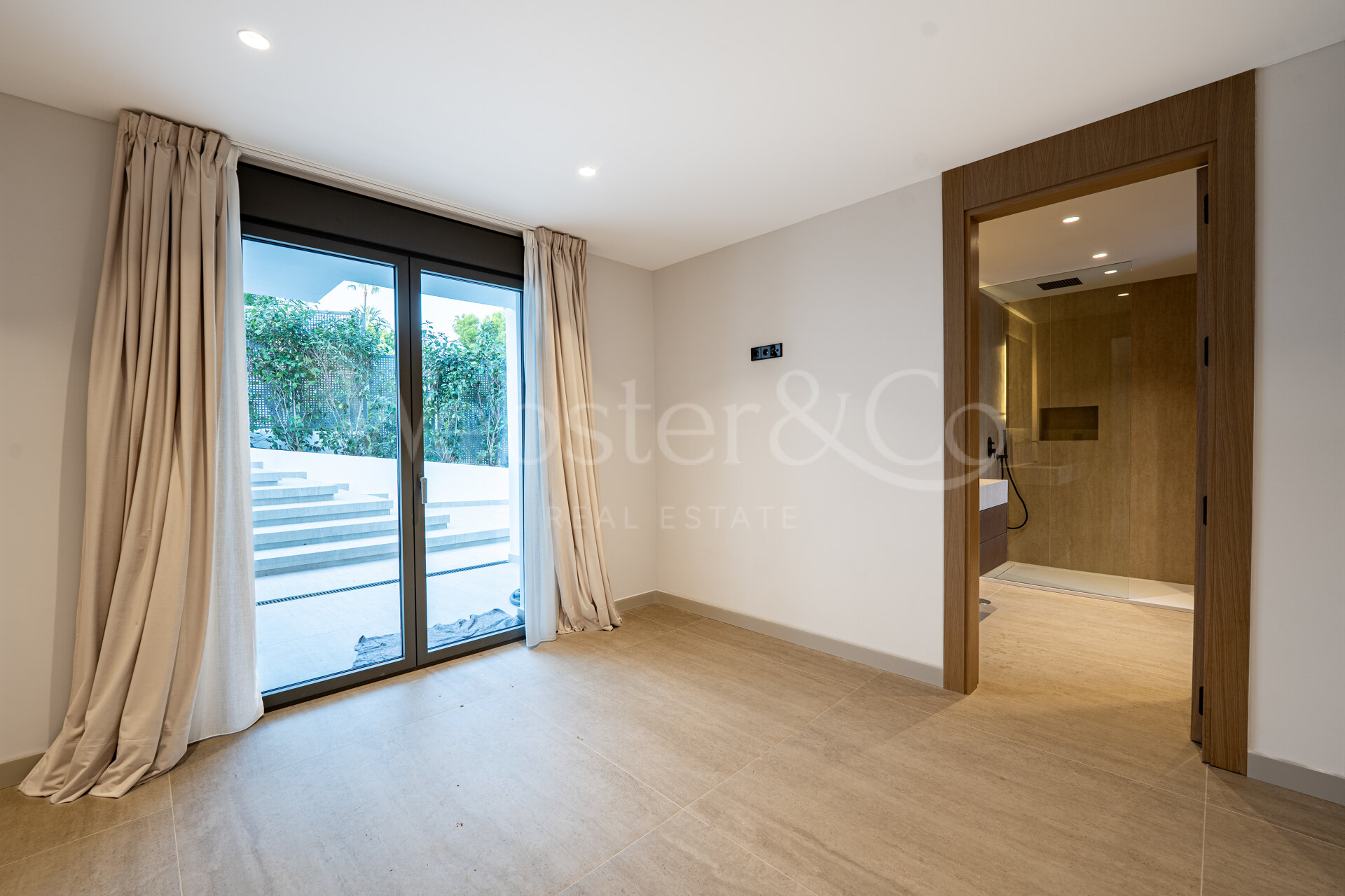 Villa Caluna - Refurbished Luxury Home, El Rosario