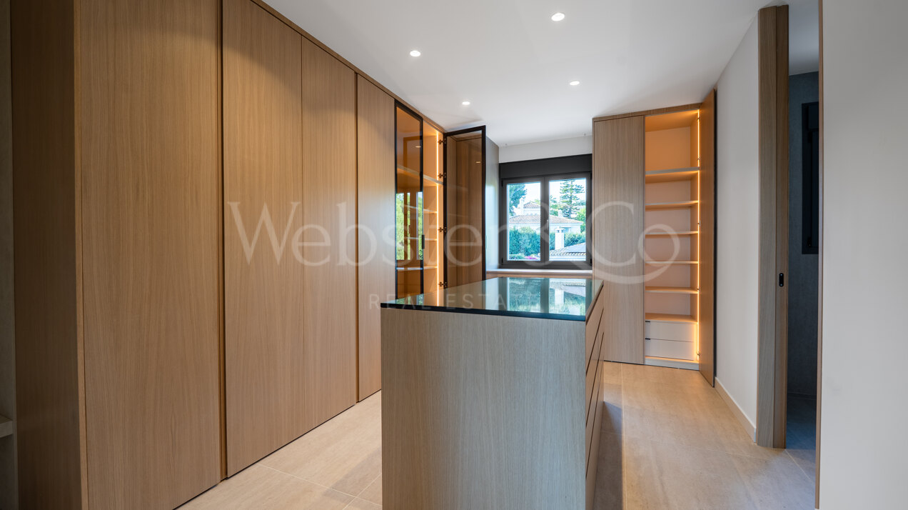 Villa Caluna - Refurbished Luxury Home, El Rosario