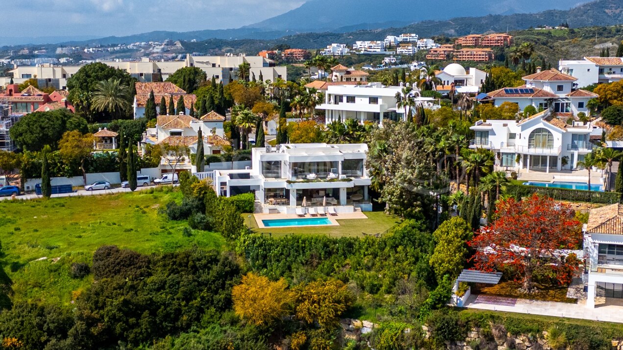 Villa Benvano – Exquisite Home in Los Flamingos