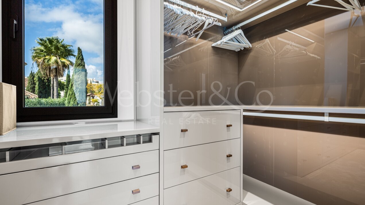 Villa Benvano – Exquisite Home in Los Flamingos