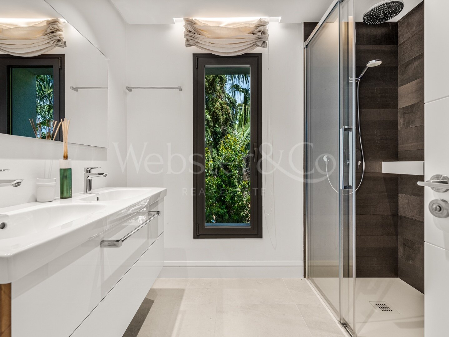 Villa Benvano – Exquisite Home in Los Flamingos