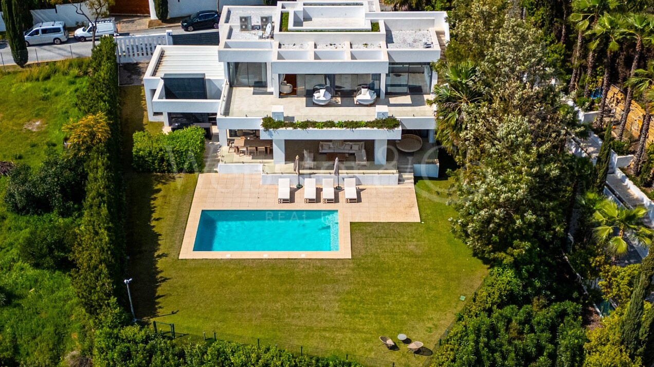 Villa Benvano – Exquisite Home in Los Flamingos
