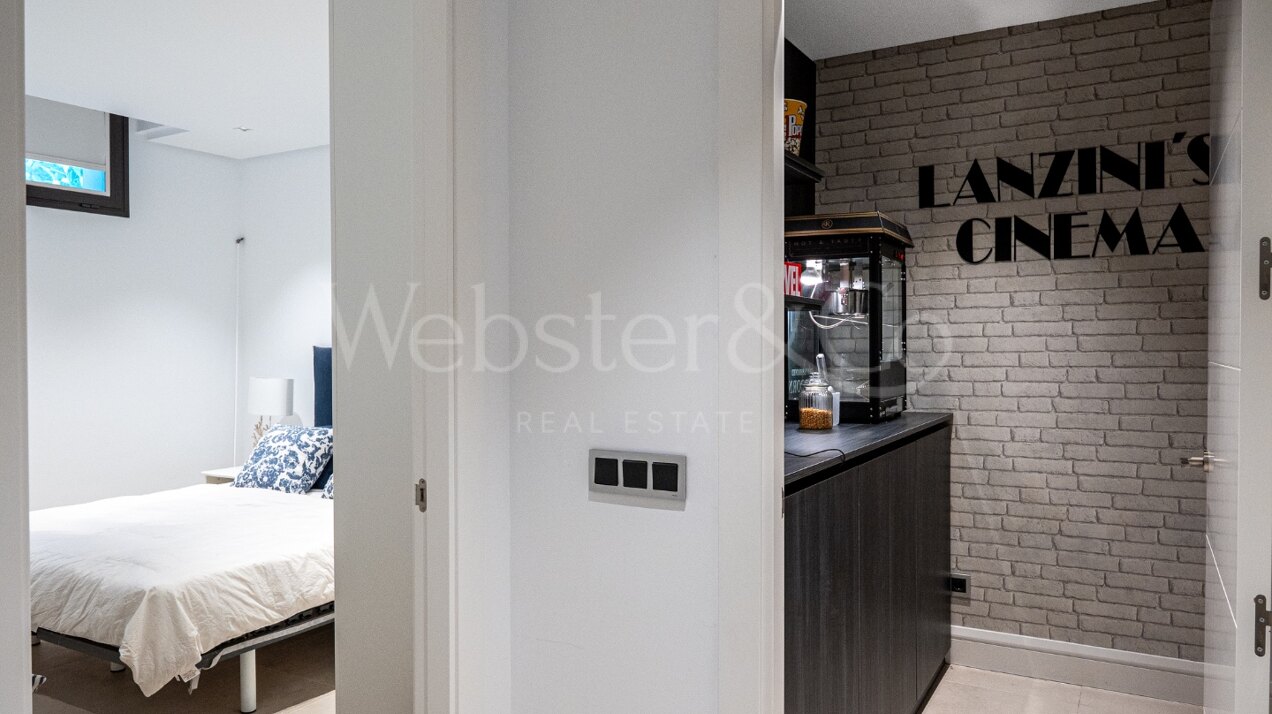 Villa Benvano – Exquisite Home in Los Flamingos