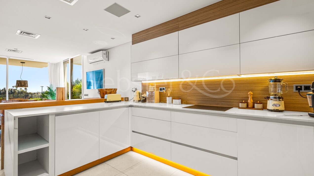 Villa Benvano – Exquisite Home in Los Flamingos