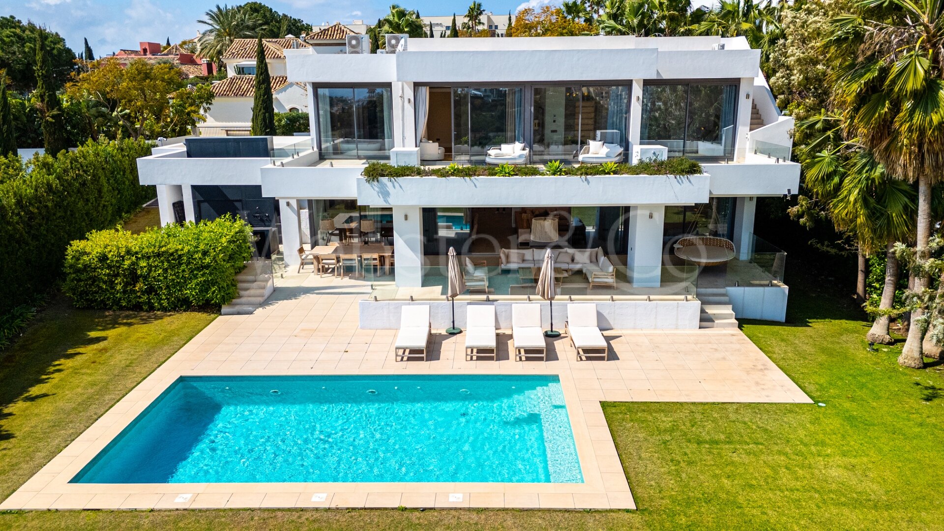 Villa Benvano – Exquisite Home in Los Flamingos