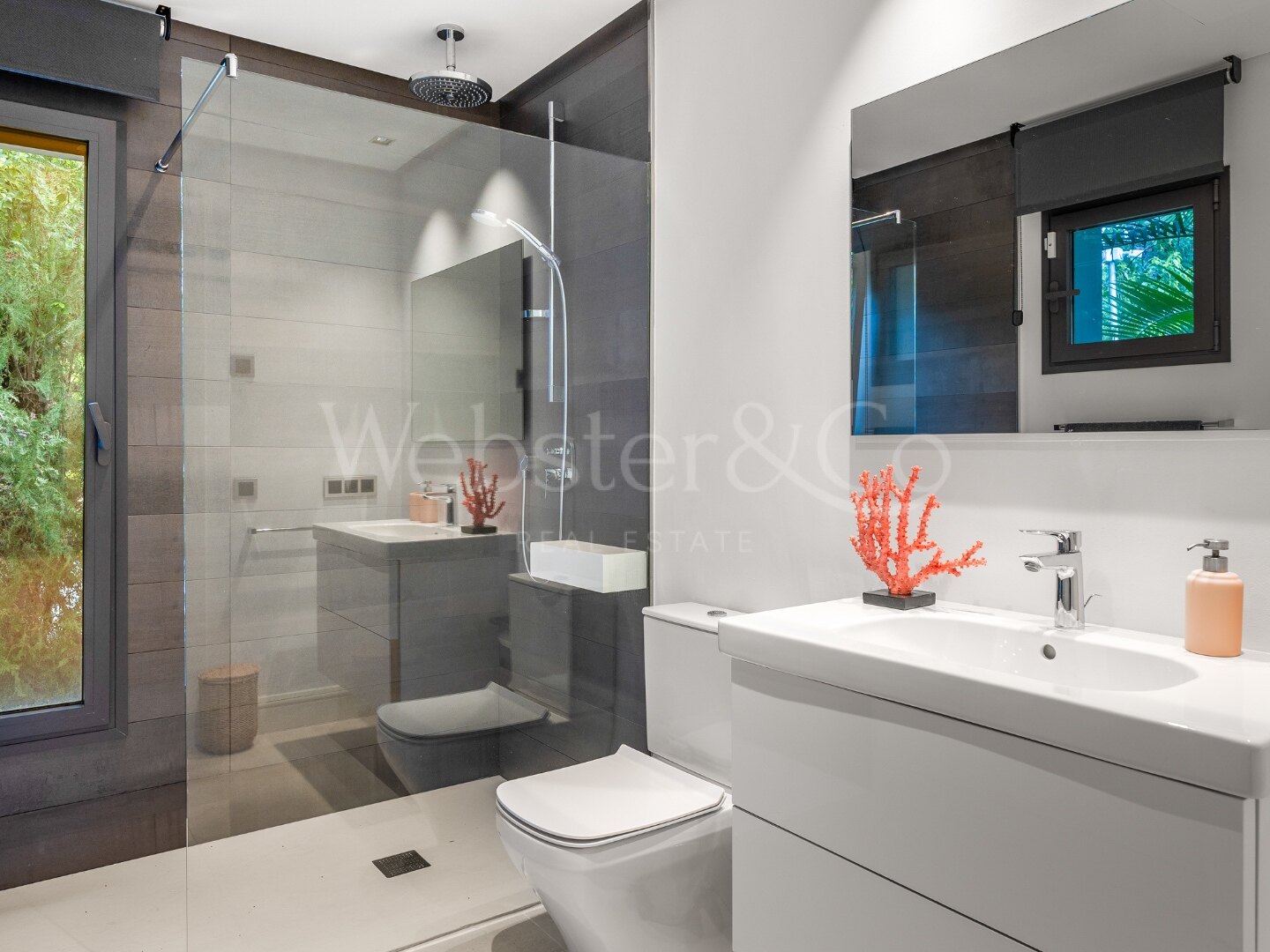 Villa Benvano – Exquisite Home in Los Flamingos