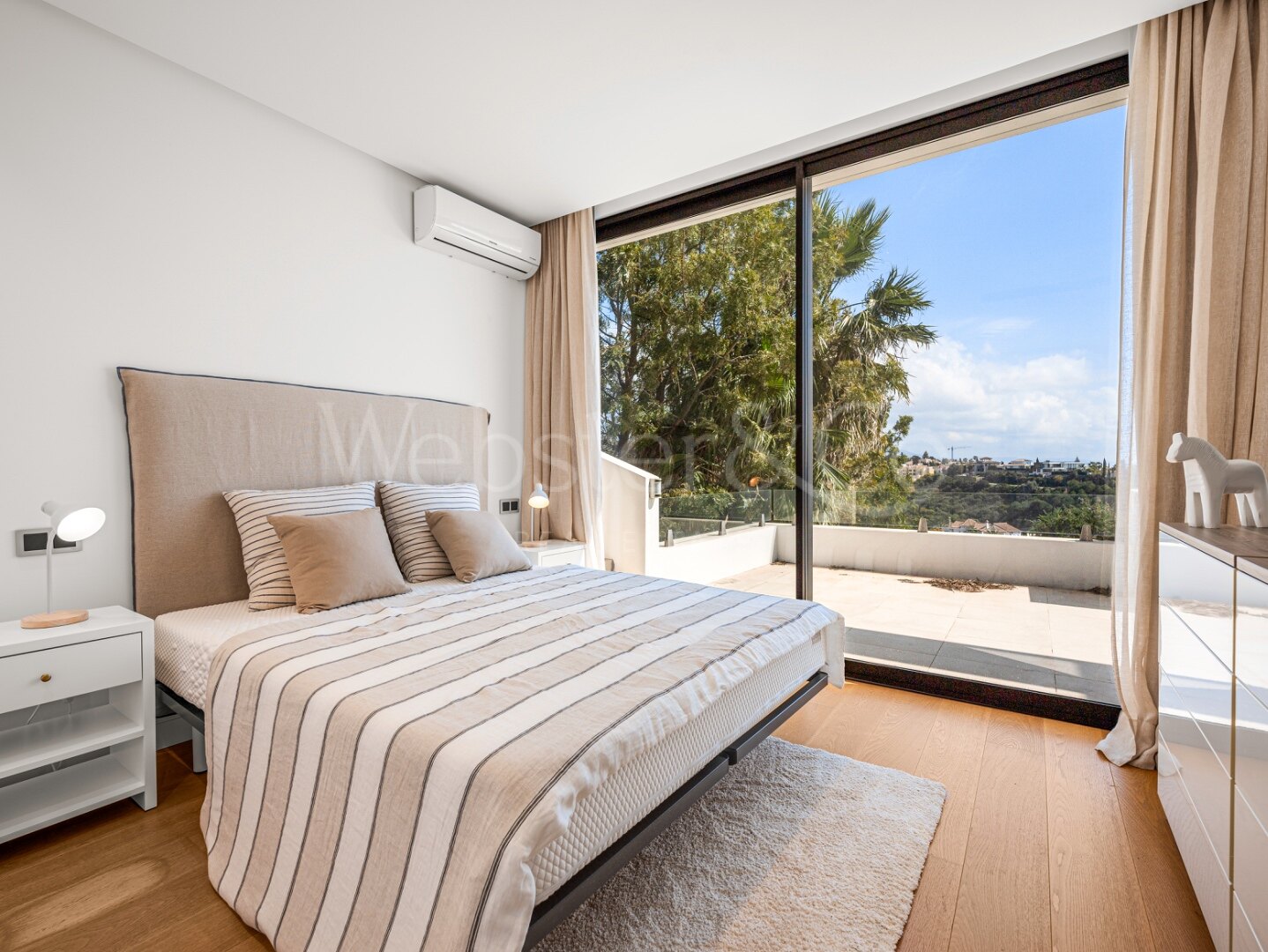 Villa Benvano – Exquisite Home in Los Flamingos