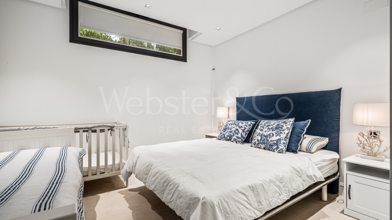 Villa Benvano – Exquisite Home in Los Flamingos