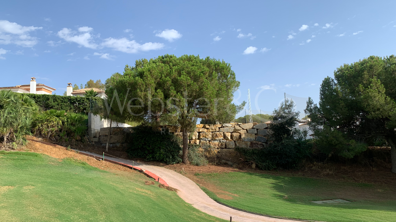 Villa Entrelagos I - Golf Front Luxury, Mijas