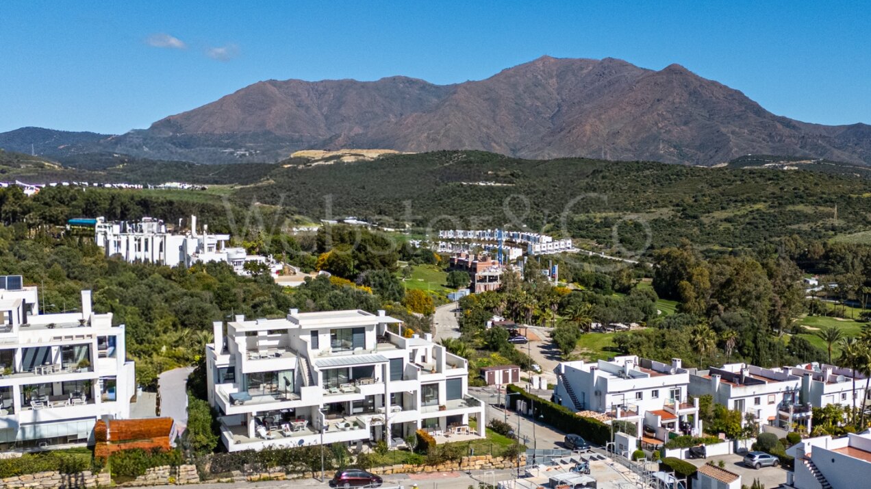 Apartment Vaquero - Golf Front Luxury in Estepona
