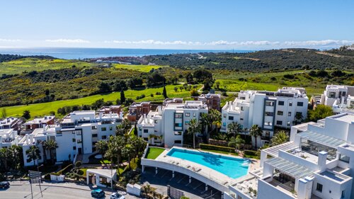 Property Highlights:- Golf front- Sea views- Mountain views- Two bedrooms- Two bathrooms- Move-in ready- Modern design- Swimming pool- Gym access- Optional furniture