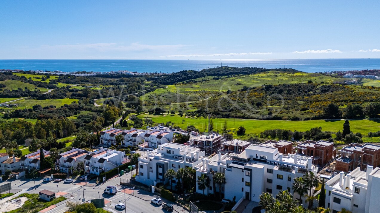Apartment Vaquero - Golf Front Luxury in Estepona