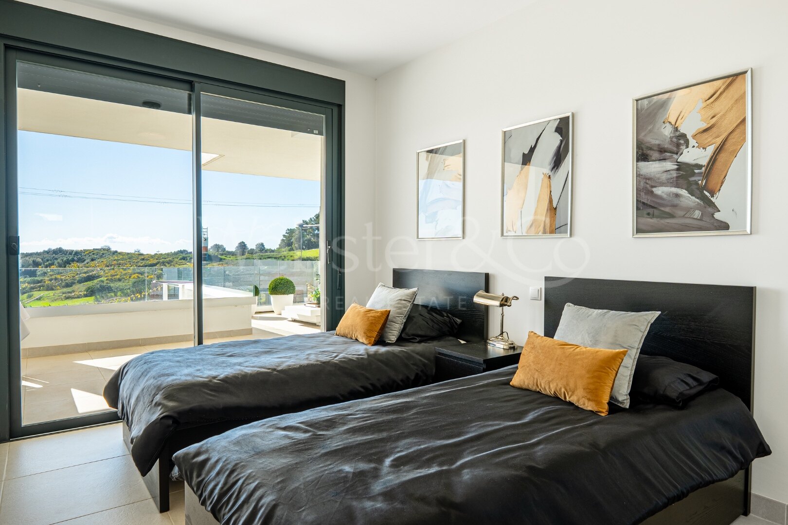 Apartment Vaquero - Golf Front Luxury in Estepona