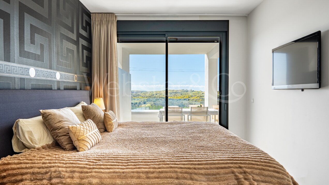 Apartment Vaquero - Golf Front Luxury in Estepona