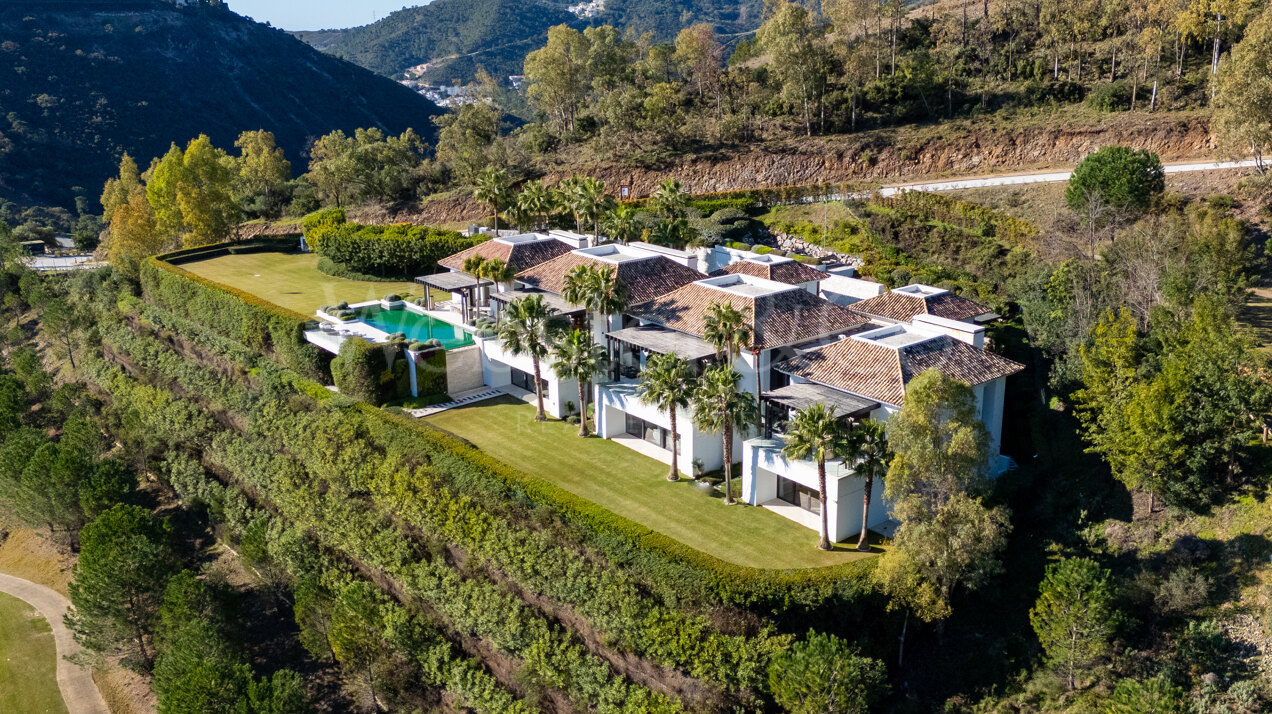 Villa Capriccio - Frontline Golf Villa in La Zagaleta