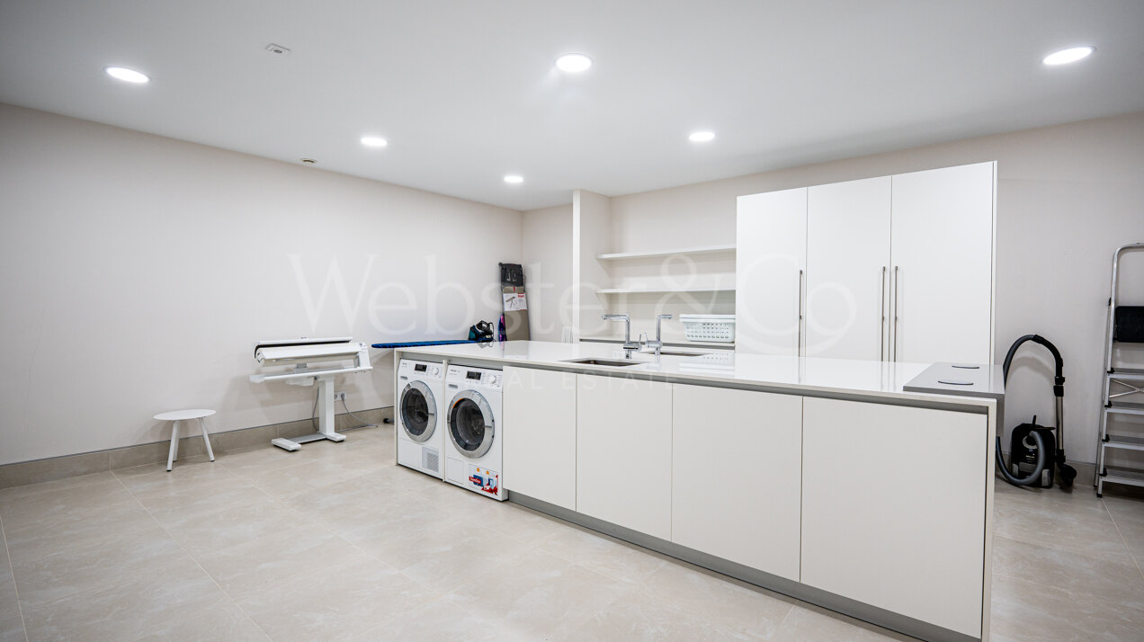 Villa Capriccio - Frontline Golf Villa in La Zagaleta