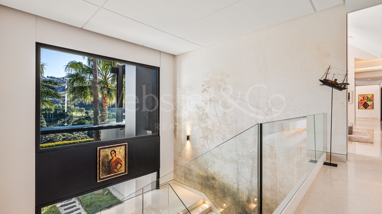 Villa Capriccio - Frontline Golf Villa in La Zagaleta