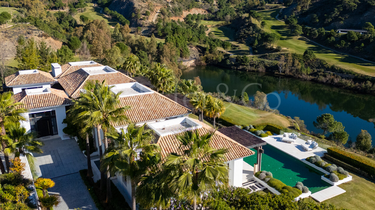 Villa Capriccio - Frontline Golf Villa in La Zagaleta