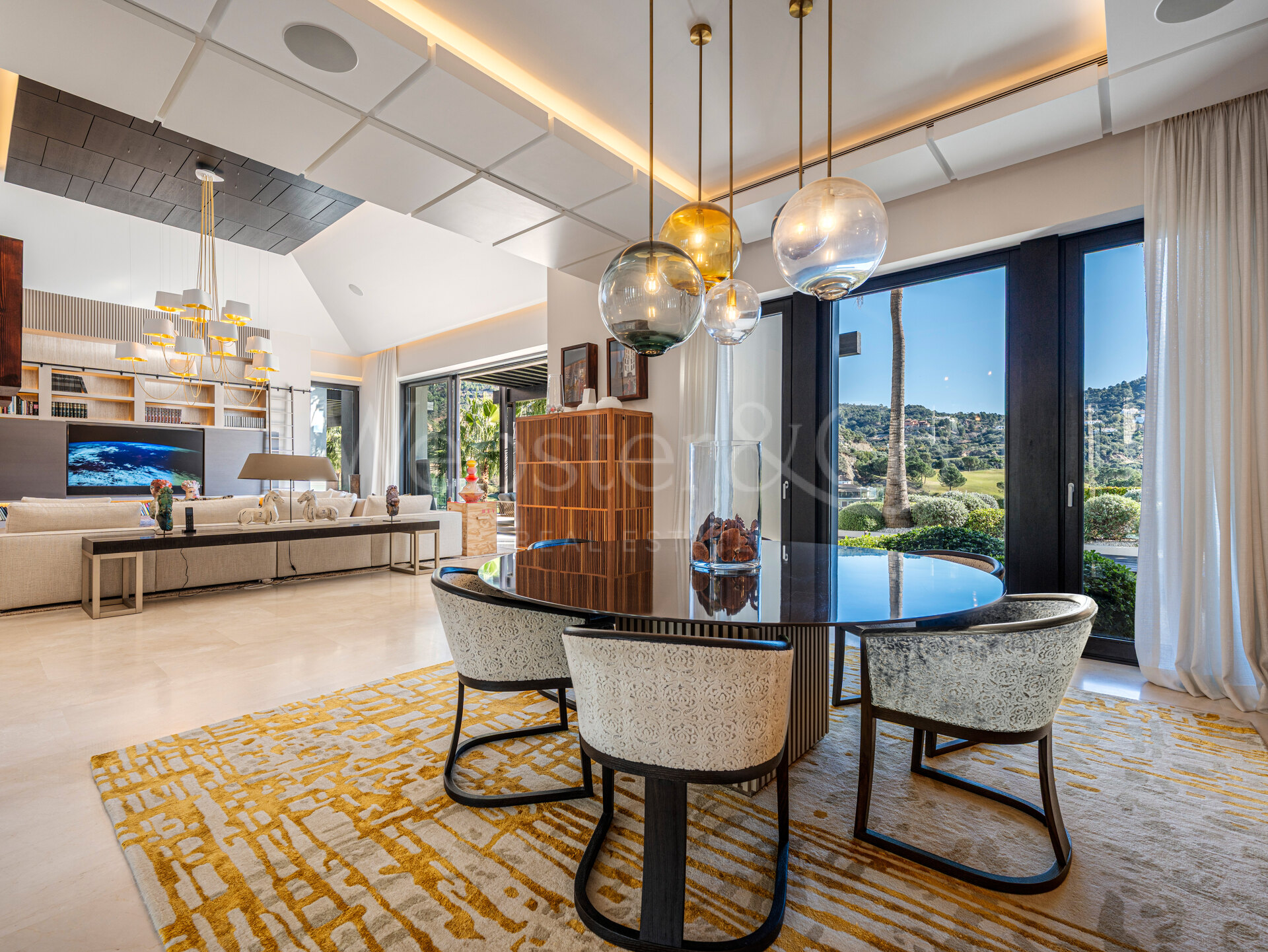 Villa Capriccio - Frontline Golf Villa in La Zagaleta