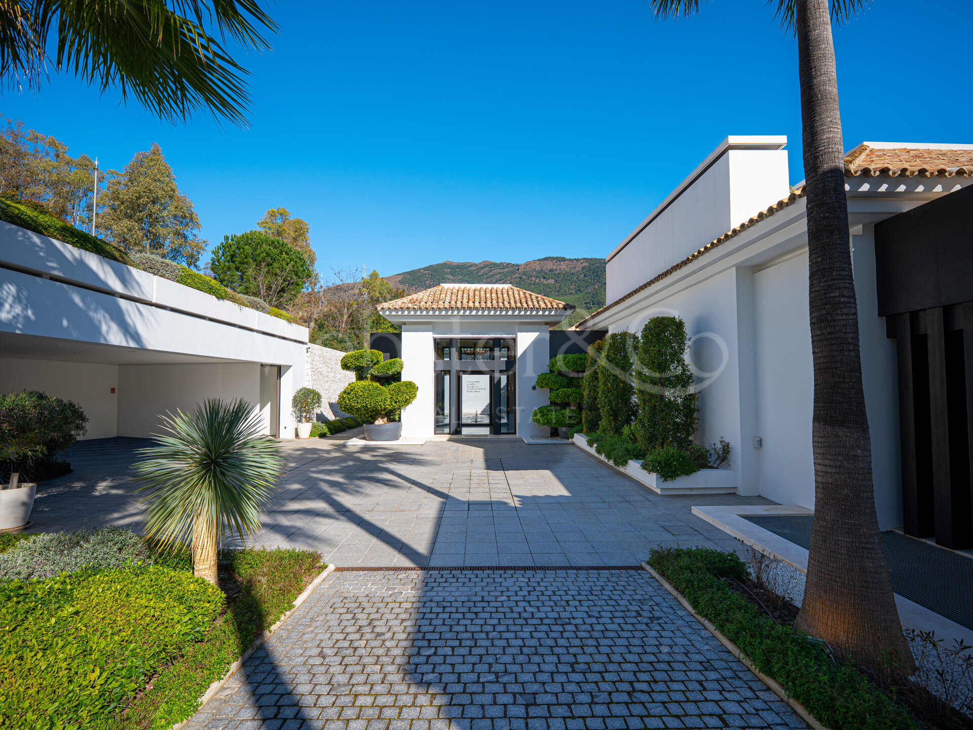 Villa Capriccio - Frontline Golf Villa in La Zagaleta