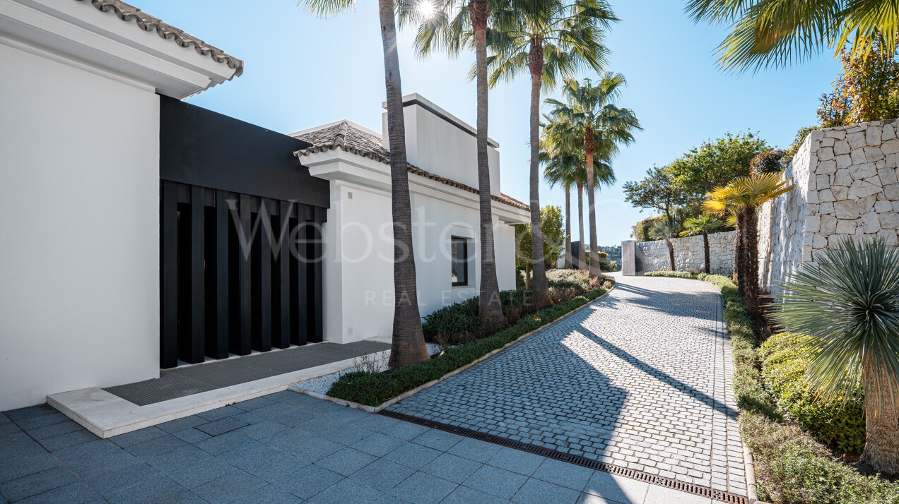 Villa Capriccio - Frontline Golf Villa in La Zagaleta