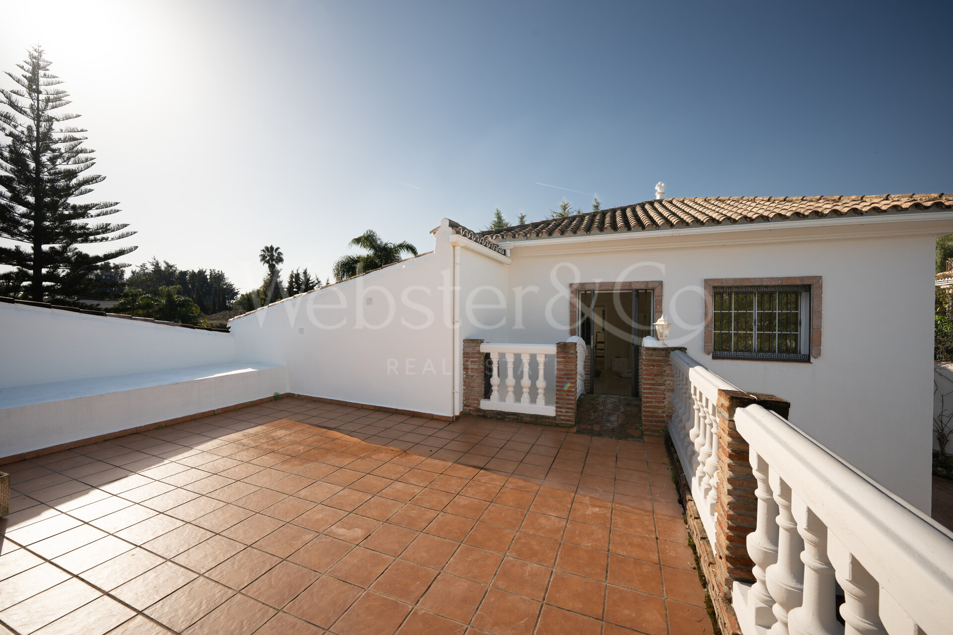 Villa Monte Luz - Golf Side Home, Nueva Andalucía
