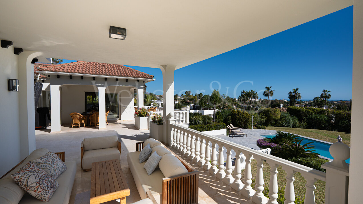 Villa Valora - Golf Front Luxury in Nueva Andalucia