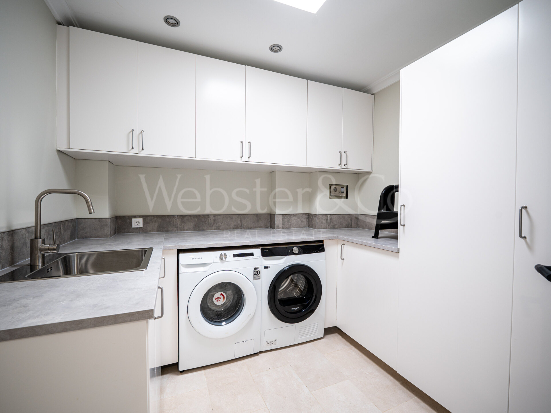 Villa Valora - Golf Front Luxury in Nueva Andalucia