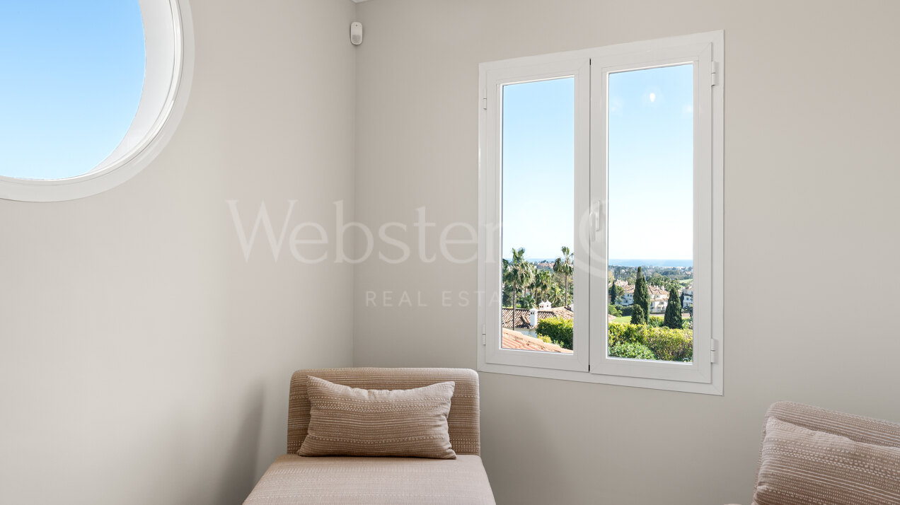 Villa Valora - Golf Front Luxury in Nueva Andalucia