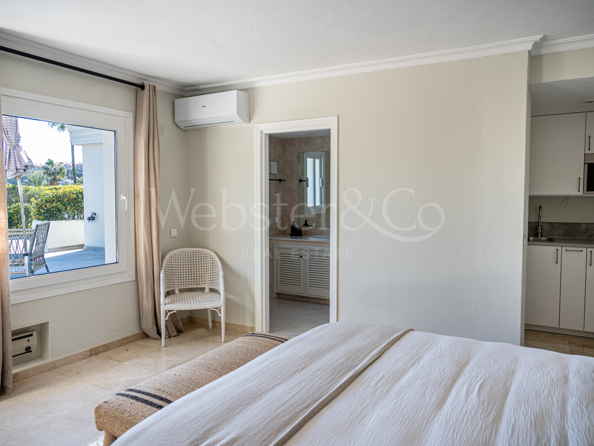 Villa Valora - Golf Front Luxury in Nueva Andalucia