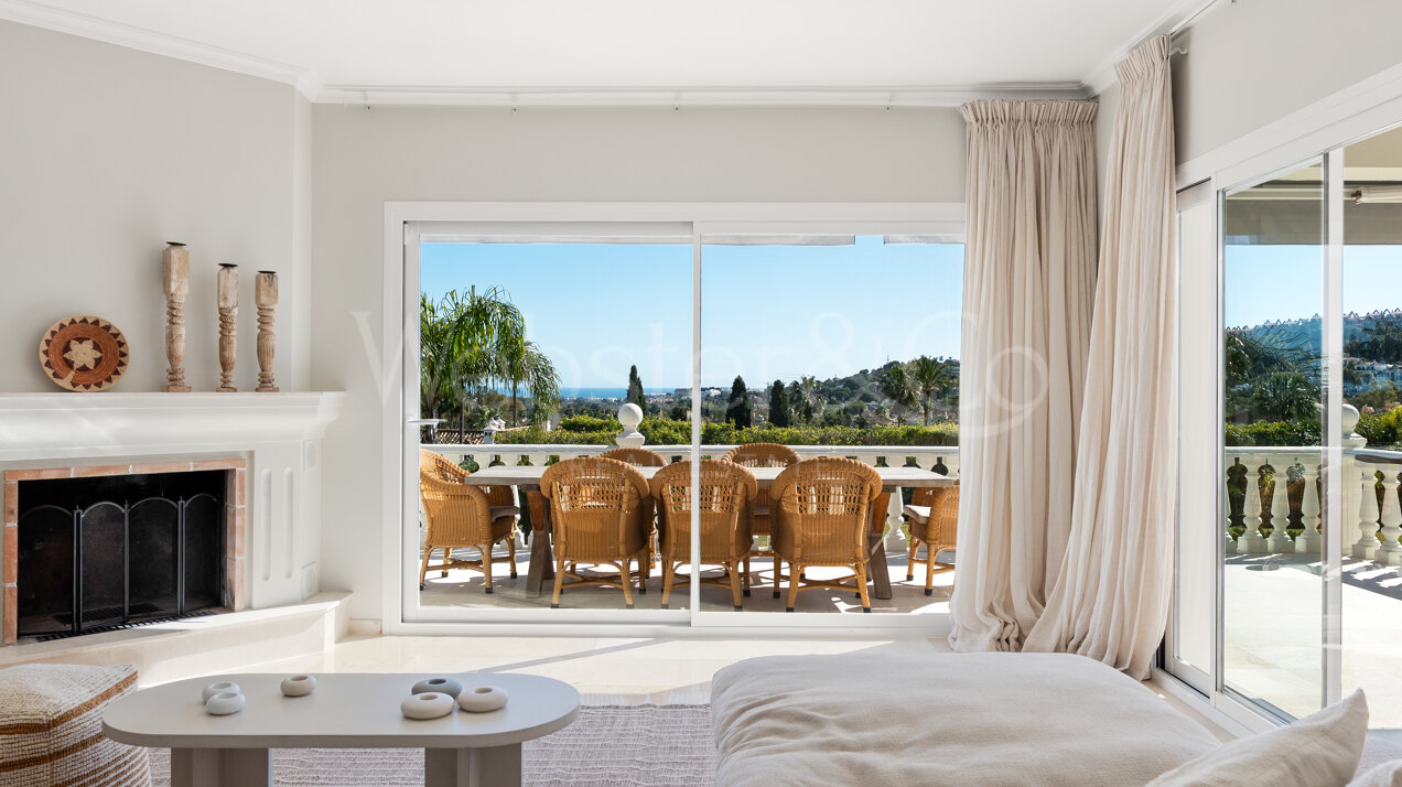 Villa Valora - Golf Front Luxury in Nueva Andalucia