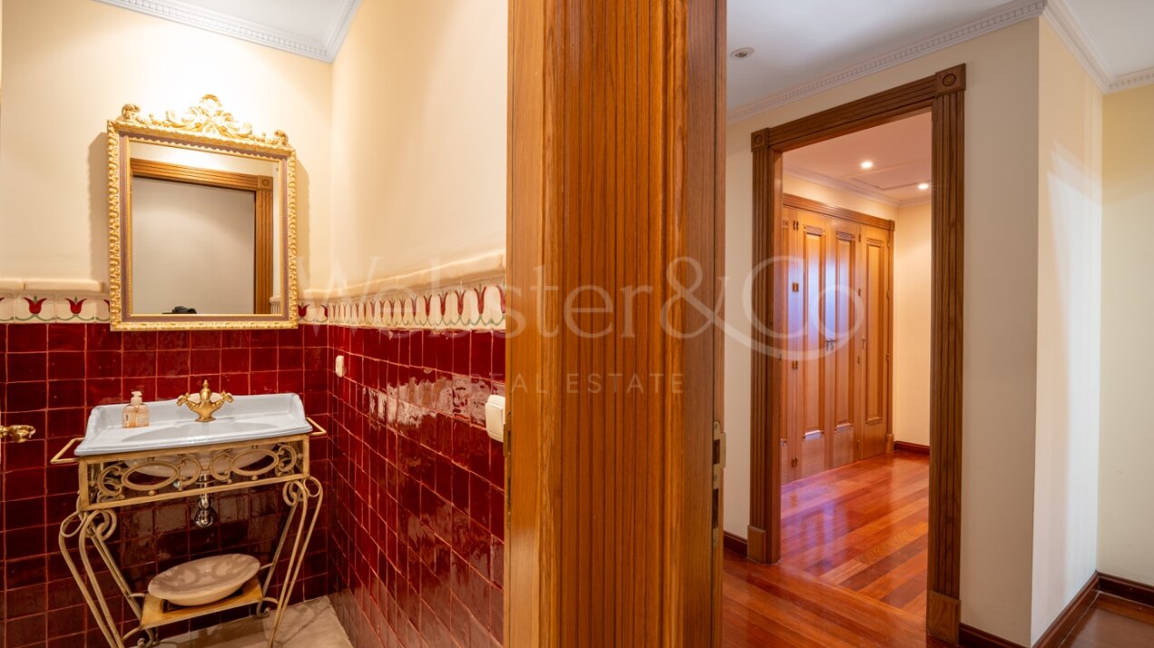 Villa Pinar Azul - Secluded Luxury, Altos Reales