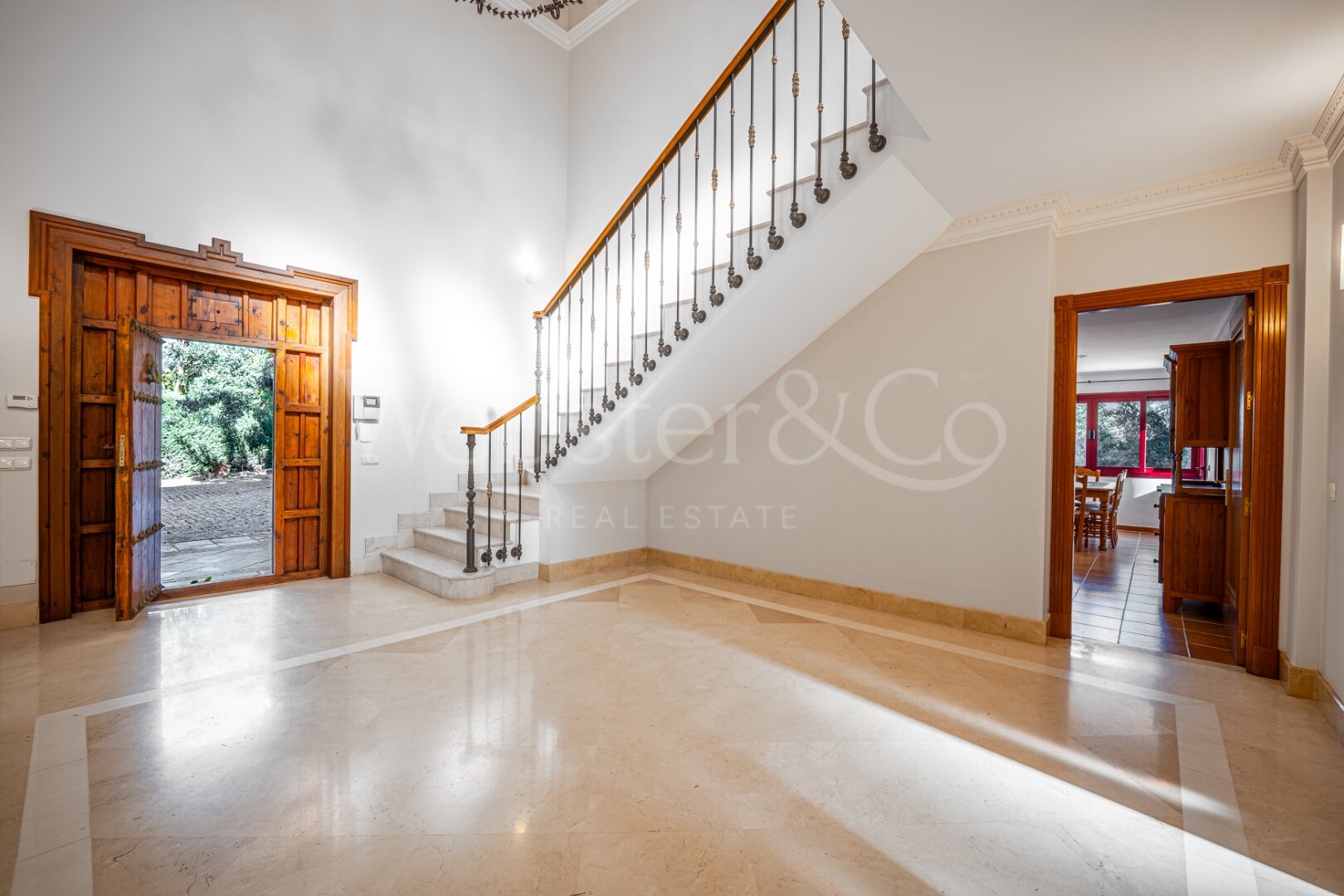 Villa Pinar Azul - Secluded Luxury, Altos Reales