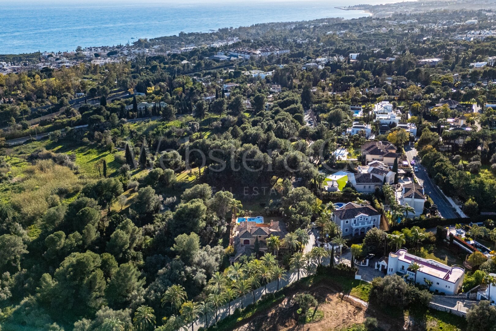 Villa Pinar Azul - Secluded Luxury, Altos Reales