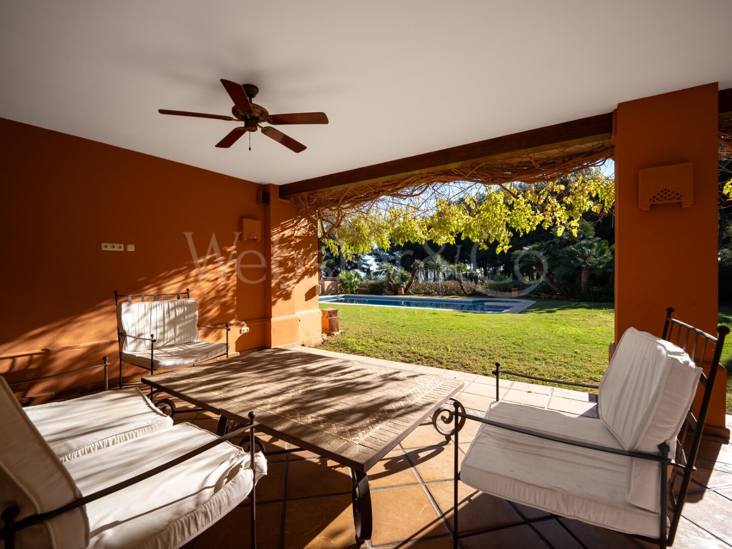 Villa Pinar Azul - Secluded Luxury, Altos Reales
