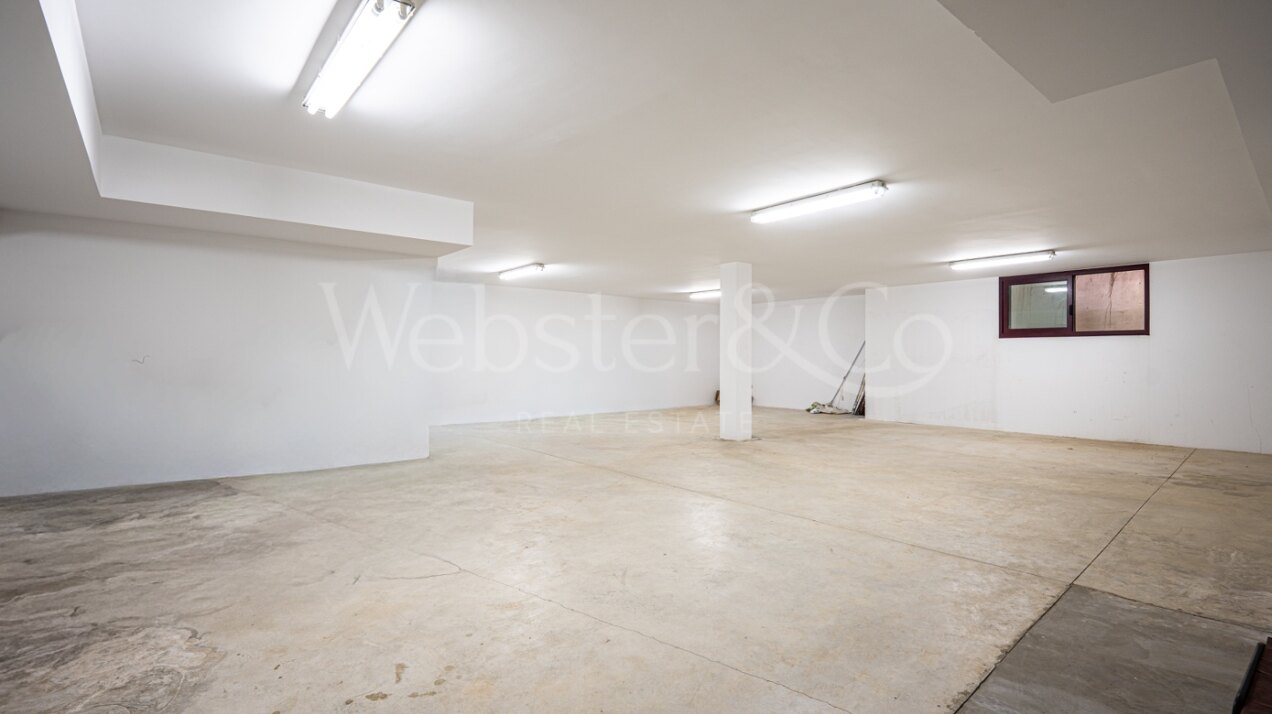 Villa Pinar Azul - Secluded Luxury, Altos Reales