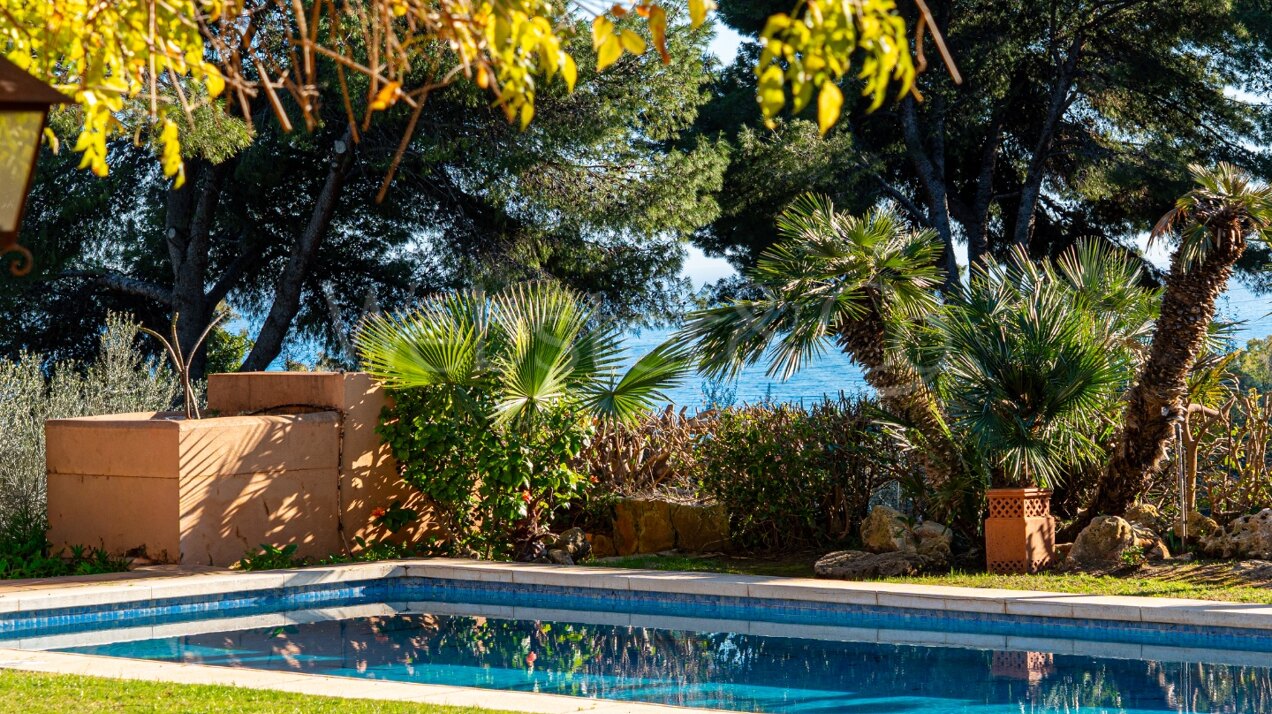 Villa Pinar Azul - Secluded Luxury, Altos Reales