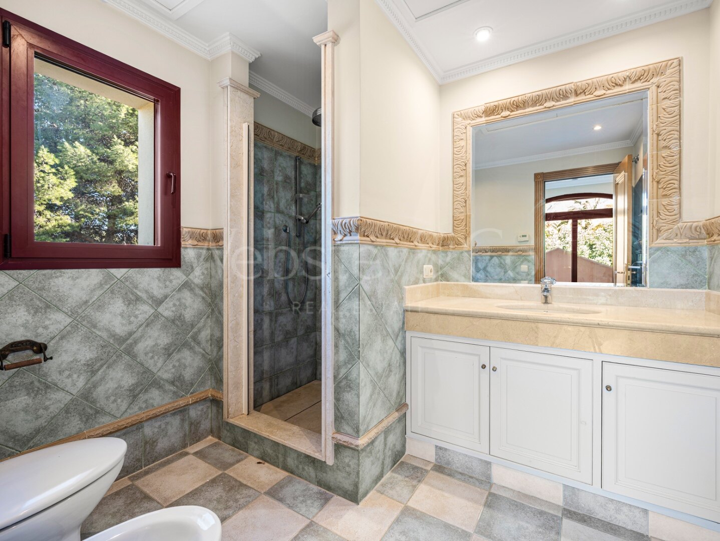 Villa Pinar Azul - Secluded Luxury, Altos Reales