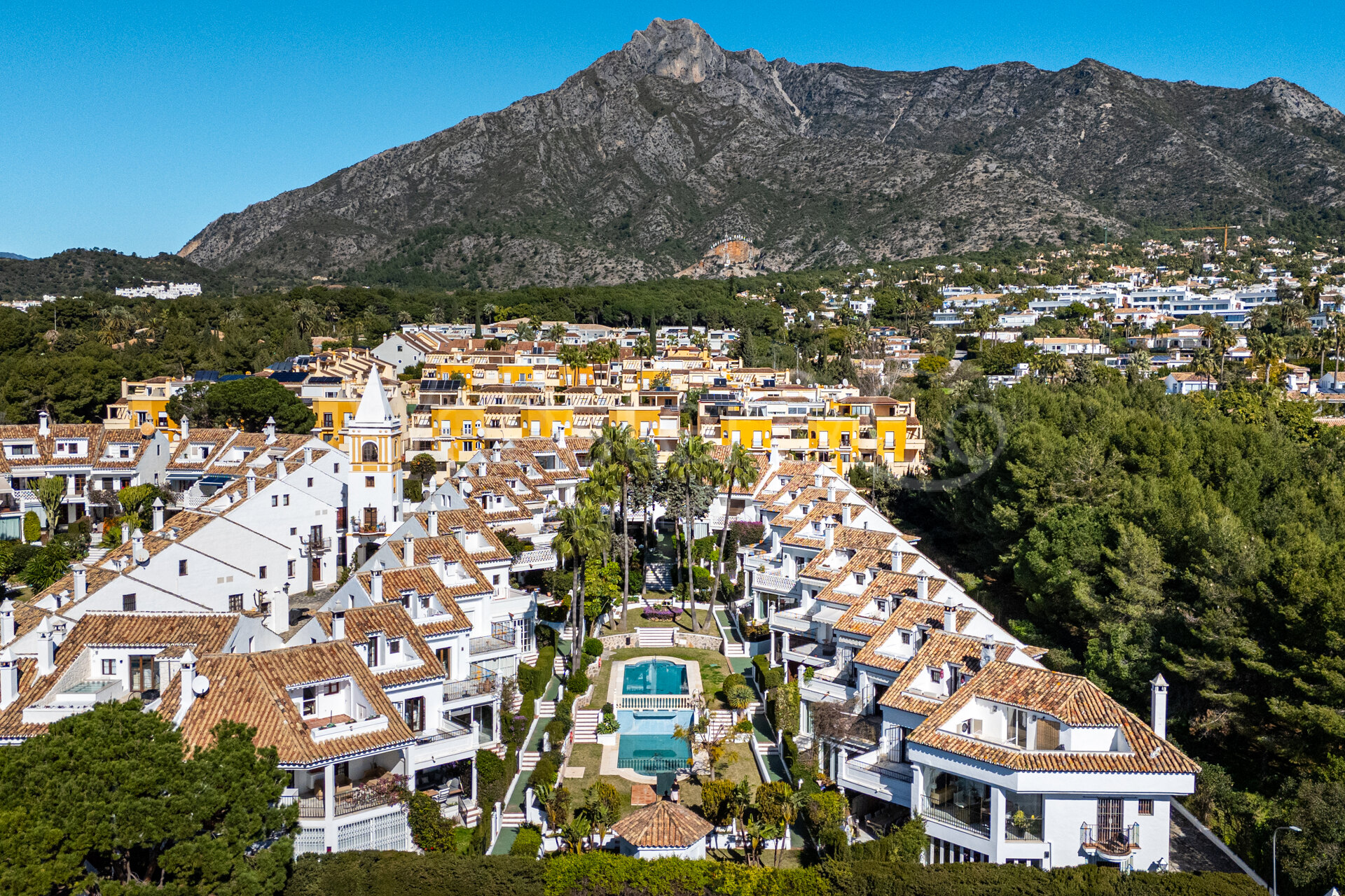 Casa Stonehill - Beautiful Townhouse in Nagüeles