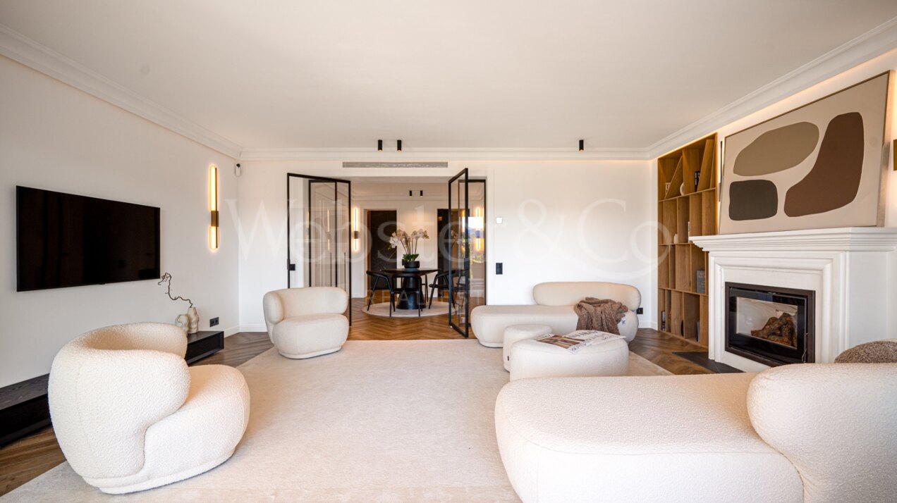 Townhouse The Nest - Renovated Elegance in Benahavís