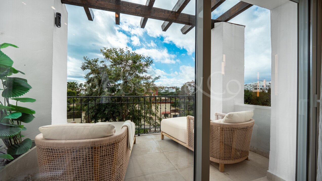 Casa Marisal - Luxury Townhouse in Marbella