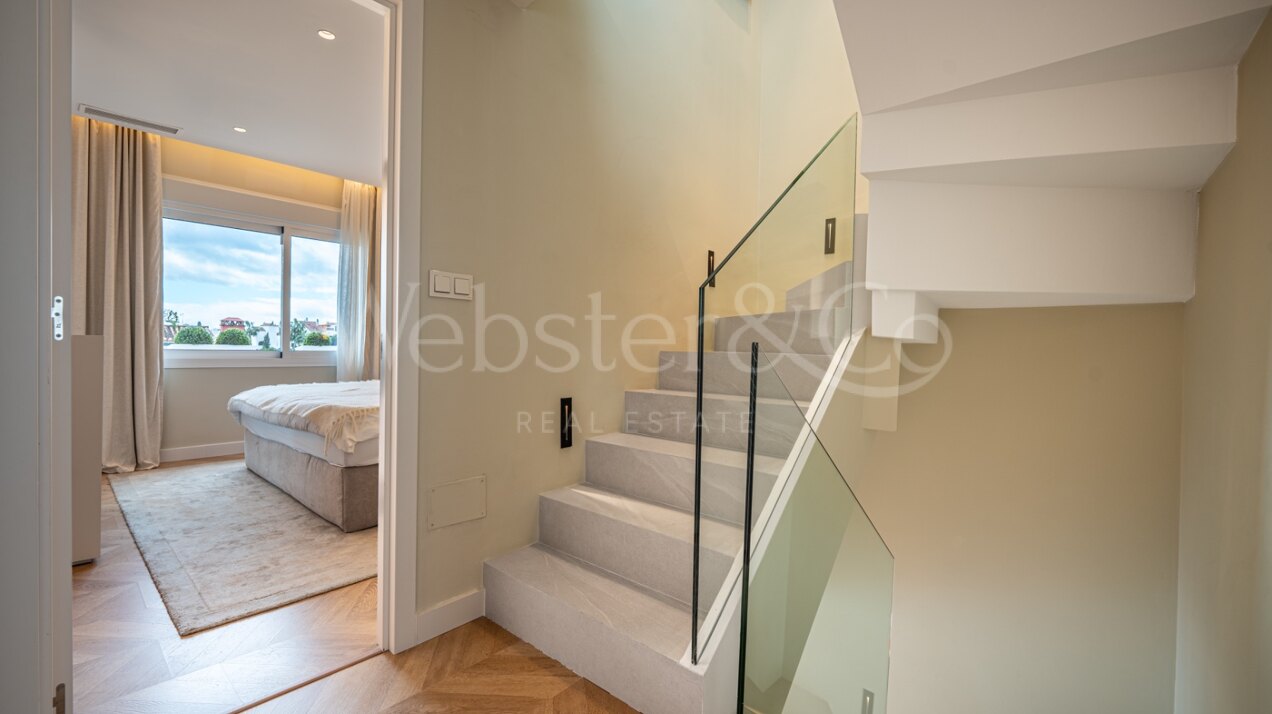 Casa Marisal - Luxury Townhouse in Marbella